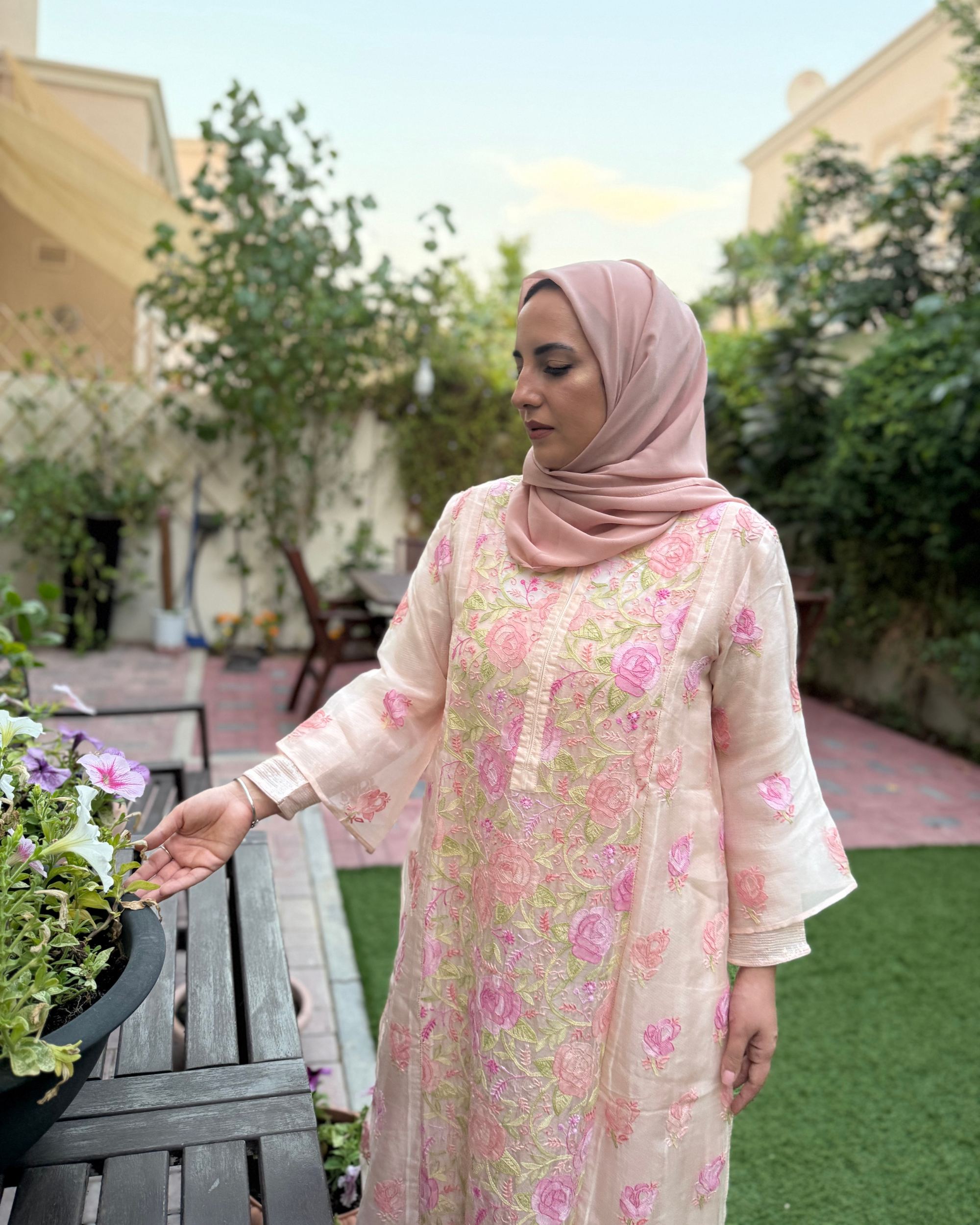Gul Jalabiya Dress - Pastel Pink Chikankari Jalabiya