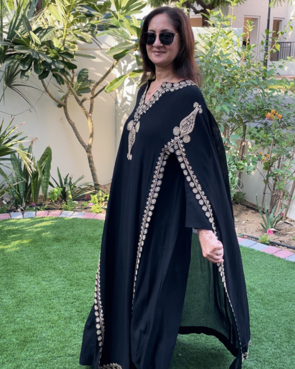 Zeba - Black Kaftan